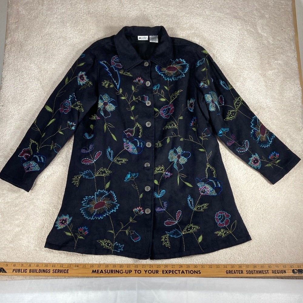 Units Woman Black Floral Embroidered Cotton Jacket Button Front Plus Size 1X